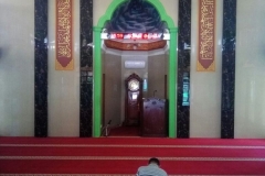 Kaligrafi Huruf Timbul Masjid Baitul Muttaqin Bekasi