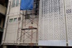 proses-pembuatan-ornamen-geometris-bahan-galvanis-besi-2